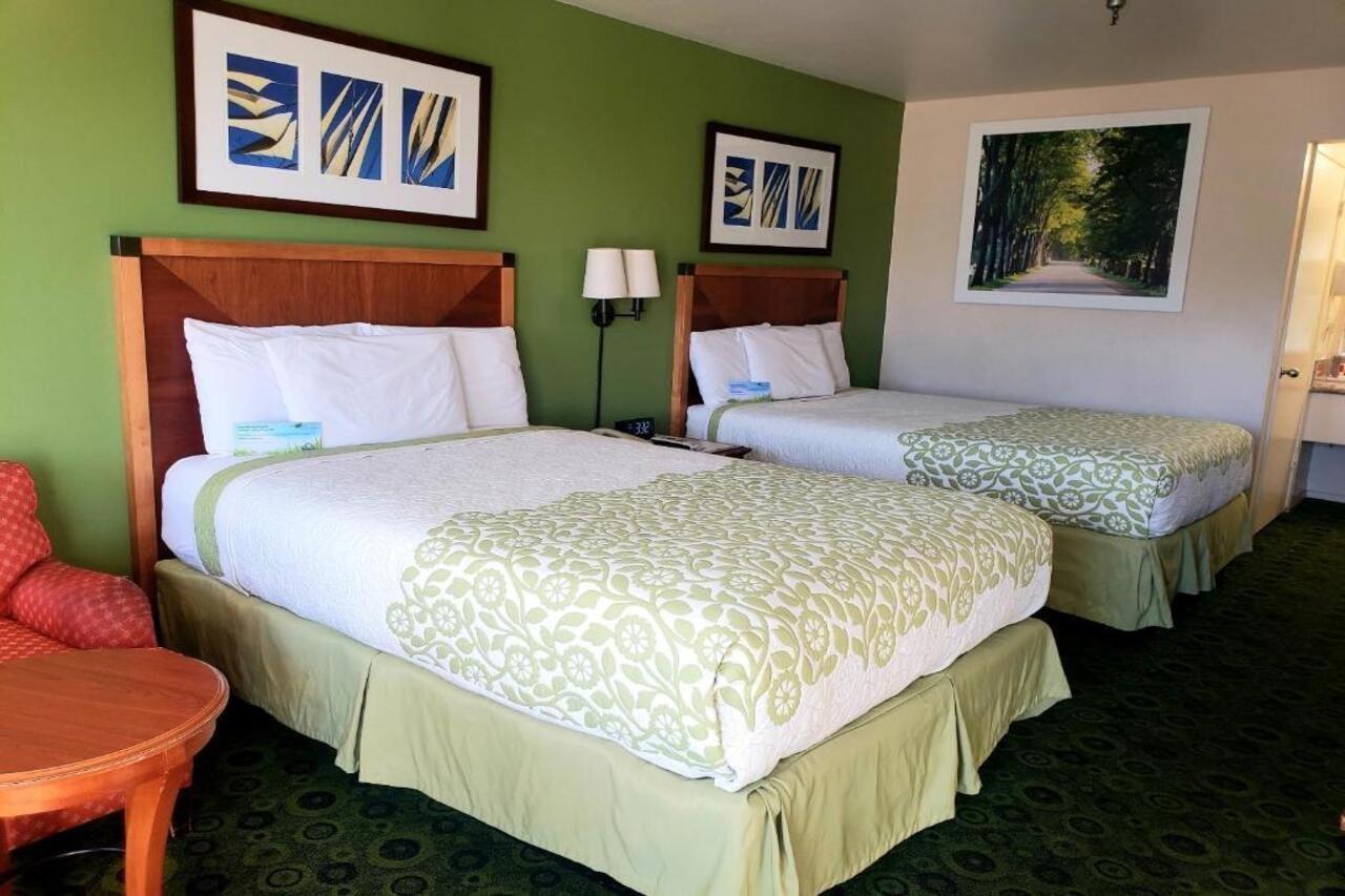 Days Inn By Wyndham Westley Ngoại thất bức ảnh