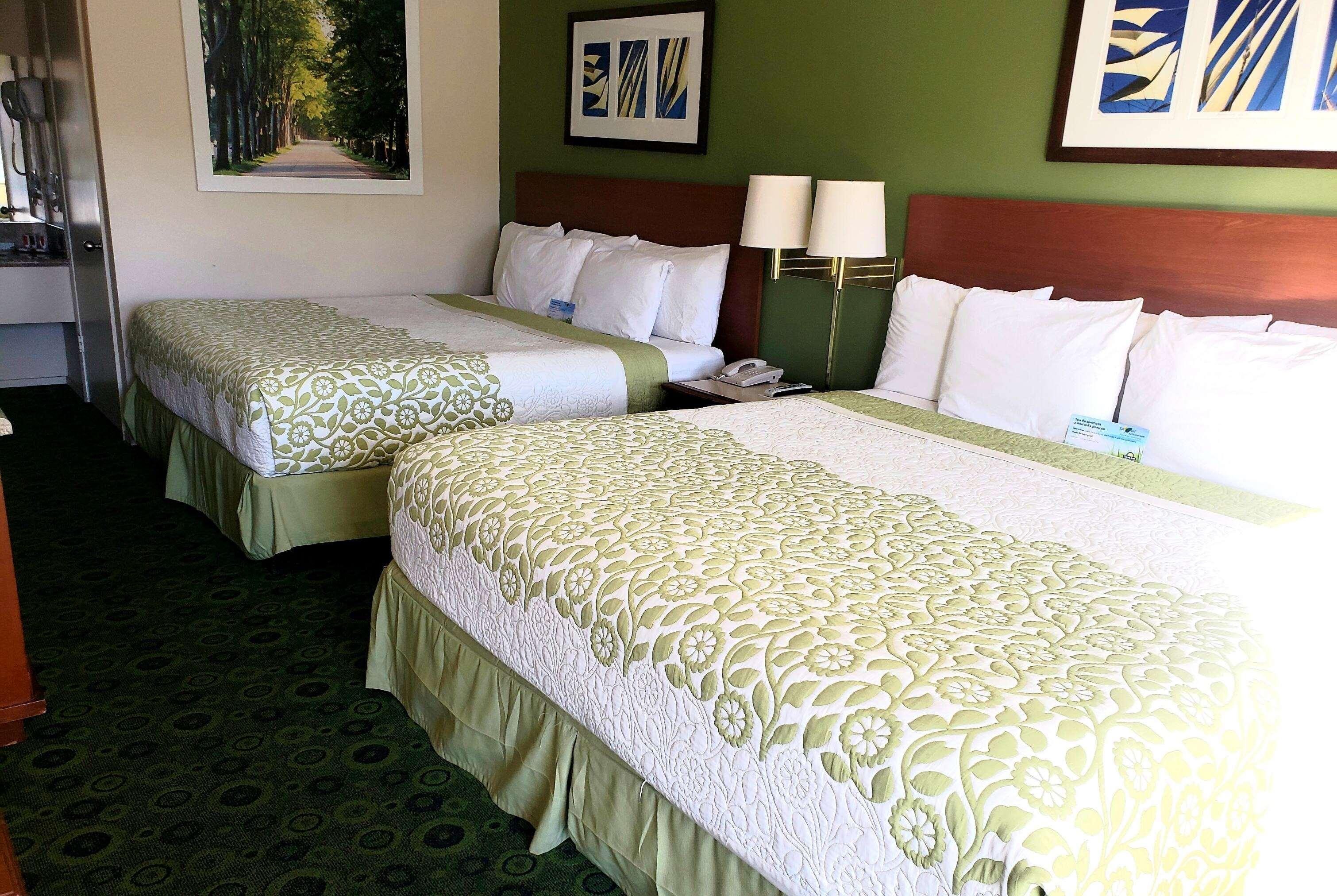 Days Inn By Wyndham Westley Ngoại thất bức ảnh