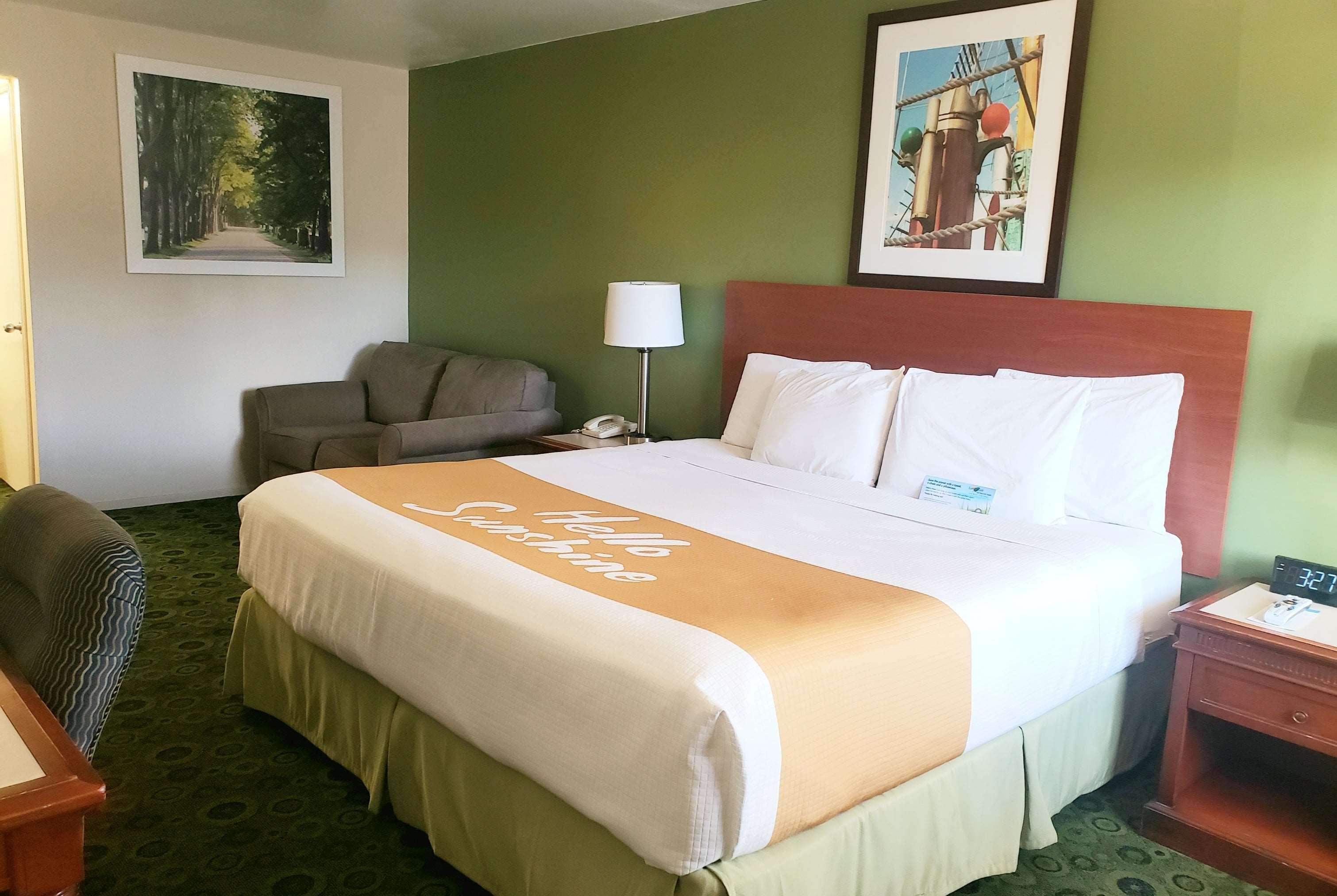 Days Inn By Wyndham Westley Ngoại thất bức ảnh